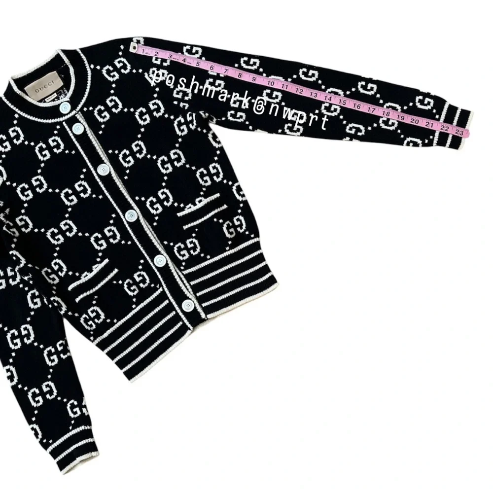 GUCCI 🙌 GG Supreme Logo Cardigan Sweater Black Ivory White Cotton XS - Picture 14 of 16